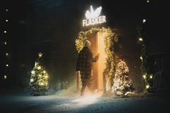 Kampagnen skal minde danskerne om at aflevere flasker og dåser i flaskeautomaten i stedet for i skraldespanden.