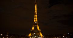 Earth Hour i Paris 2021. Foto WWF-France