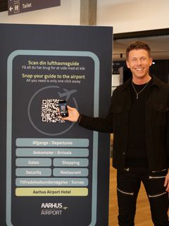 Aarhus Airport bliver den første lufthavn i verden, som introducerer gæsteplatformen DigitalGuest. Med få klik får de rejsende en guide til lufthavnen direkte på deres telefon ved at scanne en OR-kode med telefonens kamera, fortæller Christian Markedal, co-founder og CEO hos DigitalGuest.