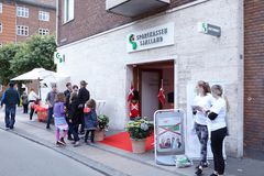 Sparekassen Sjælland-Fyn-koncernen går mod strømmen og åbner nye filialer - som her i Valby i 2015 - hvor store pengeinstitutter lukker ned.