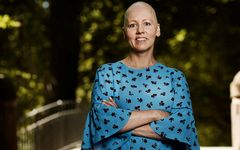 Foto: Jakob Carlsen.                                          Genoptræning har været en fast del af 49-årige Annette Fiskers nye hverdag efter hun sidste år fik konstateret brystkræft. Læs hele hendes fortælling på sundhed.dk
