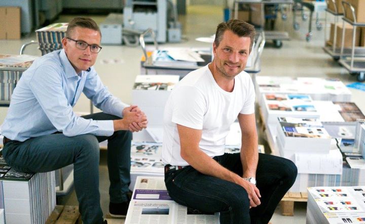 Anders Grønborg (t.v.) og Esben Mols Kabell har fra 1999 til i dag udviklet Lasertryk.dk fra en enkelt kopimaskine til at blive et firma med en årsomsætning i 2018 på 430 millioner kroner. Foto: PR.