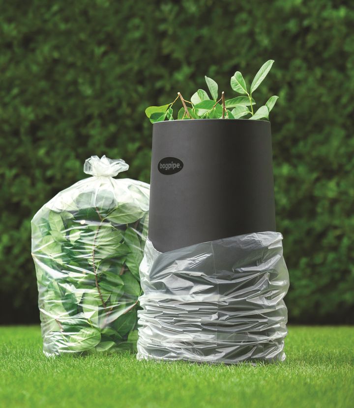 Bagpipe er en simpel og bæredygtig løsning til dit haveaffald. Færre plastiksække ødelægges under haveoprydningen og kan i højere grad genbruges. Foto: Bagpipe.