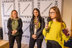From left to right: Lisbeth Pilgaard, director of Danish Institute for Parties and Democracy - DIPD, Hanna Hopko, Co-founder of the International Center for Ukrainian Victory (ICUV), Solomiya Borshosh, Executive director of the Ukrainian Institute. Photo by Martin Thaulow