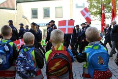700 børn fra dagtilbud og skoler deltager i år i Flagdag for Danmarks udsendte i Haderslev.