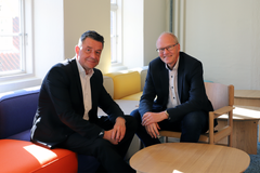 Thomas Pirmo, direktør for Partner i Gjensidige, og Jesper Wengel, direktør i Frie