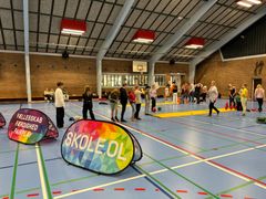 Eleverne har dystet i mange forskellige discipliner - bl.a. bowling. Foto: Billund Kommune