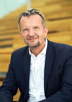 Martin Baltser, adm. direktør i Middelfart Sparekasse, er glad for, at garanterne i sparekassen valgte Psykiatrifonden som MS Fokus-partner.