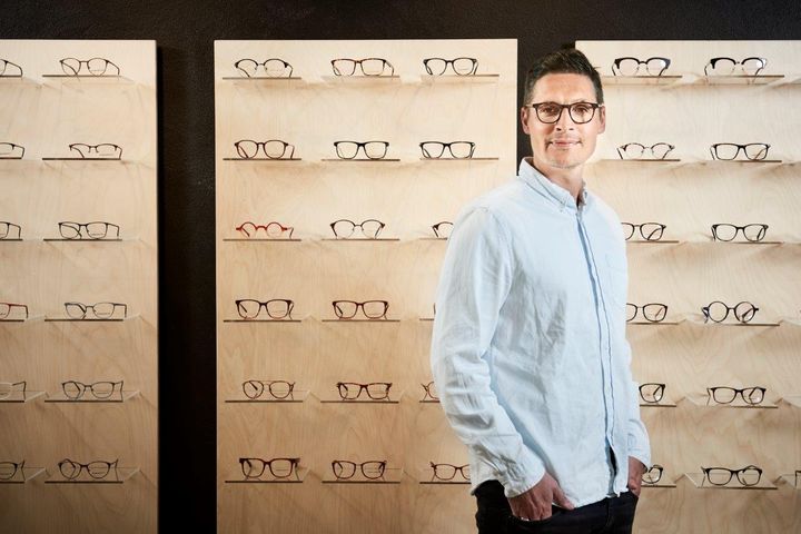 Søren Møller, der er direktør og grundlægger af CrossEyes, planlægger at åbne 20 nye butikker i Storbritannien i løbet af 2017. Foto: PR.