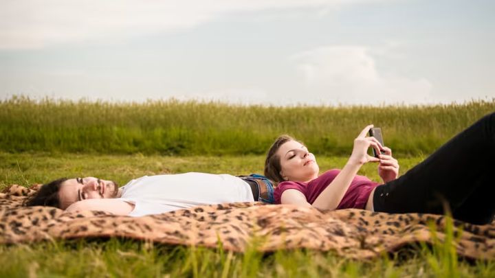Mange byboere har taget familien med i sommerhus i påsken, og hverdagens mobil- og internetvaner fulgte med.