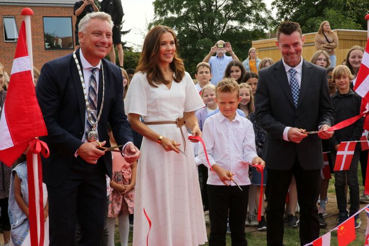 Lolland International School fejrer, at det er et år siden, at skolen blev indviet. Kronprinsesse Mary var med til at klippe den røde snor den 24. august 2021. Foto: Henrik Hildebrandt