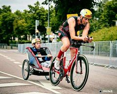 Team Christoffer til Helsingør Ironman 2017. Fotograf James Mitchell.