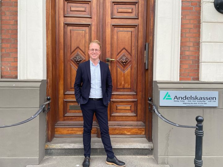 Gorm Schmidt foran Andelskassen i Aarhus