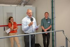 Prodekan for Science & Technology, AU Kurt Nielsen bød velkommen ved indvielsesarrangementet. Foto: Agro Business Park A/S