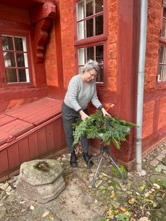 Museumsassistent Connie Falk Lauritzen tror på, at Historie Haderslev har byens hyggeligste julestemning, når de afholder Jul i Slotsgadekvarteret.