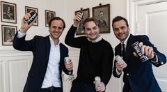 Med Christian Arnstedt og Jesper Buch i ryggen forventer CEO i BOLD Drinks Lasse Søkilde at ramme godt 6,5 mio. kroner i omsætning i 2021.