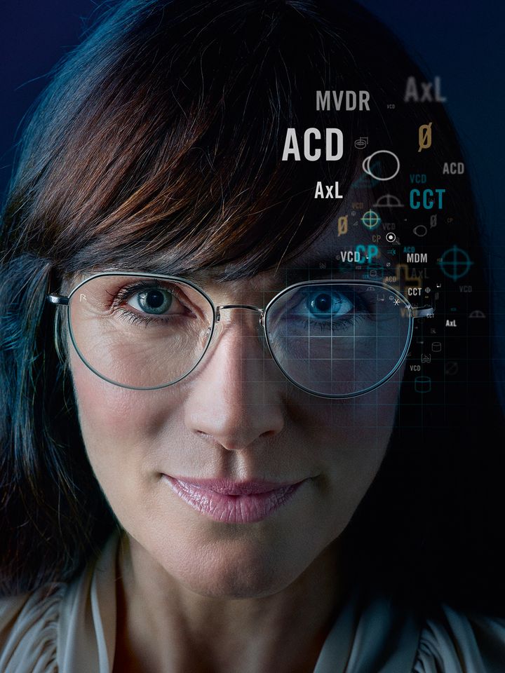 With its innovative "B.I.G. Vision® for all"
philosophy, Rodenstock, as the first lens manufacturer, makes possible the precise measurement of each eye and manufactures the most precise Biometric Intelligent Glasses on the market using the extensive data records acquired with thousands of measurement points.