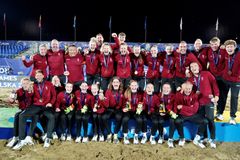 Dame- og herrebeachhåndboldlandsholdene jubler over henholdsvis guld og bronze ved det netop afviklede European Games i Polen.