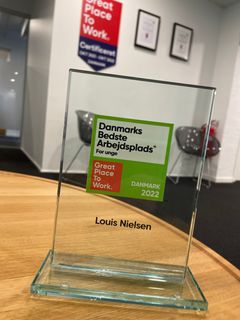 Tidligere på året vandt Louis Nielsen prisen som Danmarks bedste arbejdsplads for unge under 25 år.