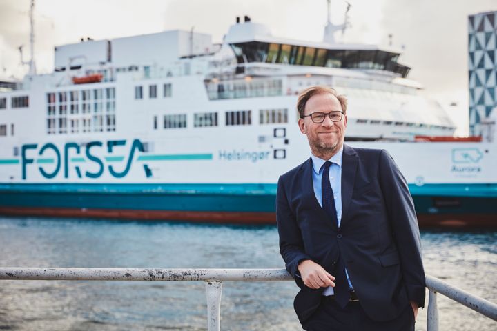 Hidtil har Kristian Durhuus brugt sin tid i ForSea's hovedkvarter i Helsingborg. Nu skal han være ny CEO for Molslinjen.