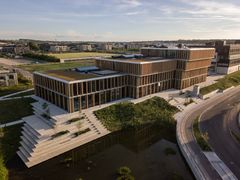 AAU INNOVATE Science and Innovation Hub er Aalborg Universitets nye flotte bygning og udstillingsvindue for innovation, talent- og virksomhedsudvikling og tværvidenskabelig forskning. Foto: William Brændstrup