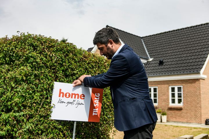 Rekorden er i sigte - og 14,3 % af boligejerne siger, at de har salgsplaner de kommende seks måneder ifølge målingen fra YouGov for ejendomsmæglerkæden Home. Foto: Palle Peter Skov/Hone