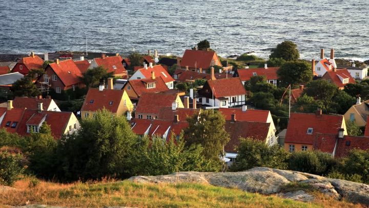 40.000 boliger er der til salg lige nu, men det tal kan blive lavere, hvis der genindføres restriktioner som følge at de stigende smittetal