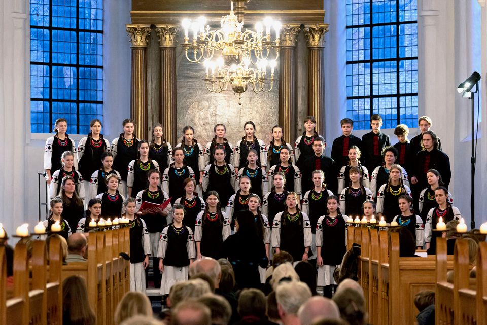Shchedryk Youth Choir brought Ukrainian Christmas spirit to Denmark ...