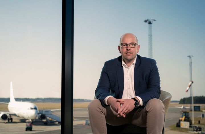 Den 1.  april sætter Brian Worm sig i stolen som ny administrerende direktør i Aarhus Airport.