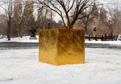 The Castello CUBE attracted worldwide attention when the golden cube by artist Niclas Castello was shown first in New York's Central Park / Editorial use of this picture is free of charge. Please quote the source: "obs/HoGA Capital AG