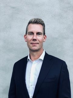 Som led i Aleris-Hamlets strategi om udelukkende at beskæftige sig med sundhedsområdet tiltræder Jonas Janholt Waarst som kommerciel direktør for Aleris-Hamlet Hospitaler. Foto: PR.