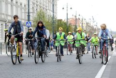 Bicycles in Vilnius_EUROPEAN MOBILITY WEEK, CC BY-NC-ND 2.0.jpg, https://flic.kr/p/4xQtY7