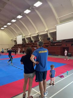 Ukrainsk familie til taekwondo hos Elite Vest. Foto: DIF