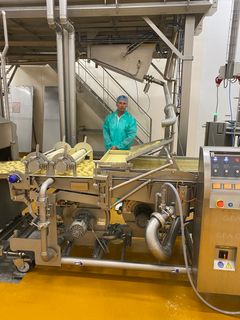 "Automationshuset BILA er meget professionelle. De har forståelse for, at vi producer kyllingeprodukter, der bliver varmet og skal køles ned, og for, at det hele skal køre perfekt, og det gør det," konkluderer Rene Tryk, fabrikschef hos Danpo.