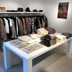 Omsætningen i de fysiske butikker øges gennem synlighed på instagram, og det får den lokale butik på verdenskortet. Foto: PR.