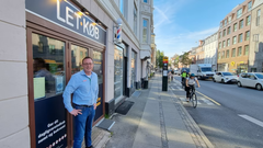 Købmand Christian Wenzzel driver en ubemandet Let-Køb butik på Frederiksberg samtidig med, at han står for driften af to konventionelle Min Købmand butikker