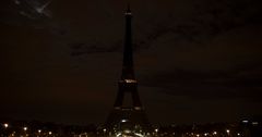 Earth Hour i Paris 2021 (slukket). Foto WWF-France