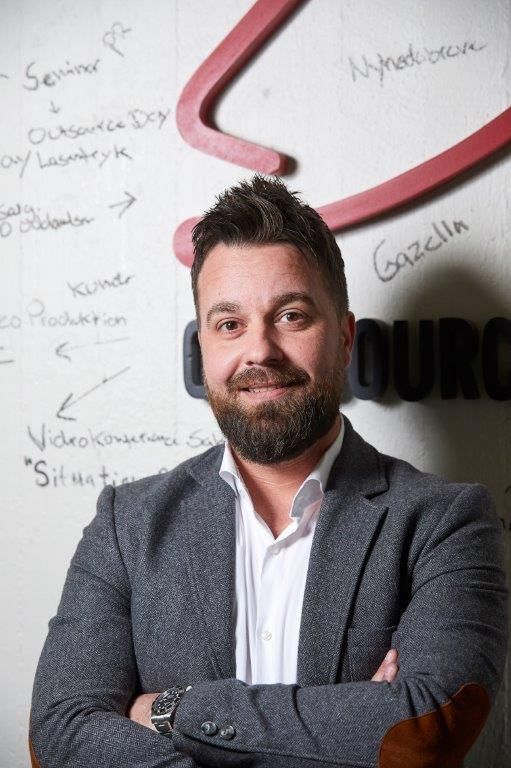 Michael Madsen er indehaver af det Aarhusianske, digitale bureau Outsource dk. Bureauet har eksisteret i 11 år, har over 260 kunder og mere end 20 ansatte. Foto: PR