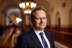 Et nyt lån fra Nykredit bliver modtaget positivt af formanden for Landdistrikternes Fællesråd, Steffen Damsgaard. Foto: Jens Astrup