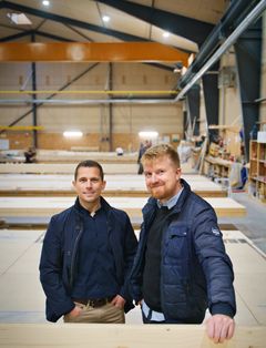  Simon Hasbøg (tv) og Thomas Sørensen (th) fra BM Byggeindustri