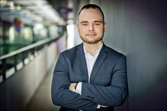 Mads Stallknecht tiltræder som Telia Danmarks nye erhvervsdirektør den 1. oktober 2022.