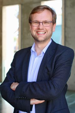 3D modeller af mini-nyrere kan føre til bedre behandling af nyresygdomme, det viser et nyt stort internationalt studie, som Lektor Markus Rinschen fra Institut for Biomedicin på Aarhus Universitet er en del af. Foto: Carlsberg Fonden. Foto af Markus Rinschen må kun bruges i forbindelse med denne pressemeddelelse.