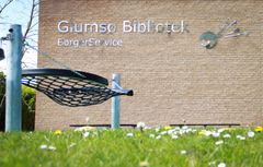 Glumsø Bibliotek er et af de fire lokalbiblioteker i Næstved Kommune, som får nye åbningstider den 1. august. Foto: Privatfoto