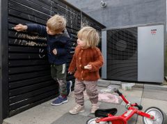 En varmepumpe vil for mange boligejere være en god investering, og man skal huske at se lidt længere frem på den samlede drift. Fotograf: Ole Hartmann Schmidt