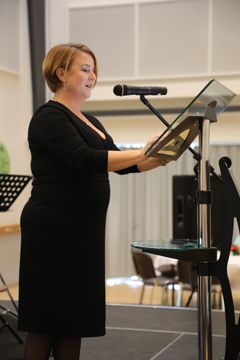 Merete Amdisen, formand for Social- og Sundhedsudvalget, holder tale til sidste års Frivilligfest.