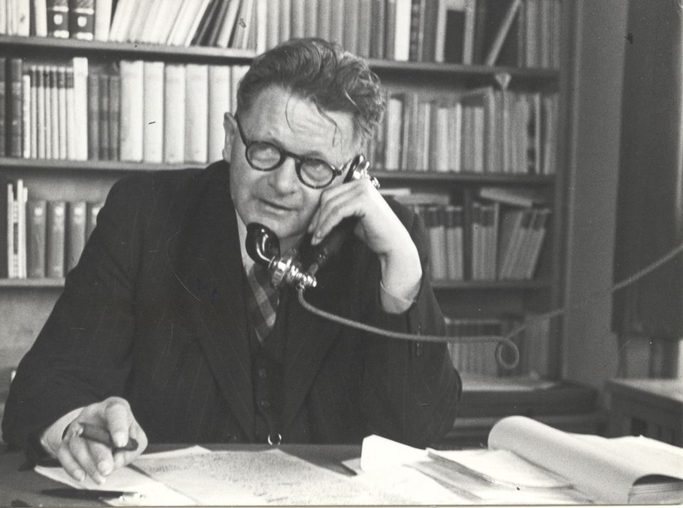 Arbejdersangbogens redaktør Oluf Bertolt, 1950erne