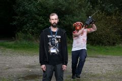 Billedtekst: Horrorforsker Mathias Clasen taler om frygt og gys. Foto: Mads Andreas Frost, Jyllandsposten.