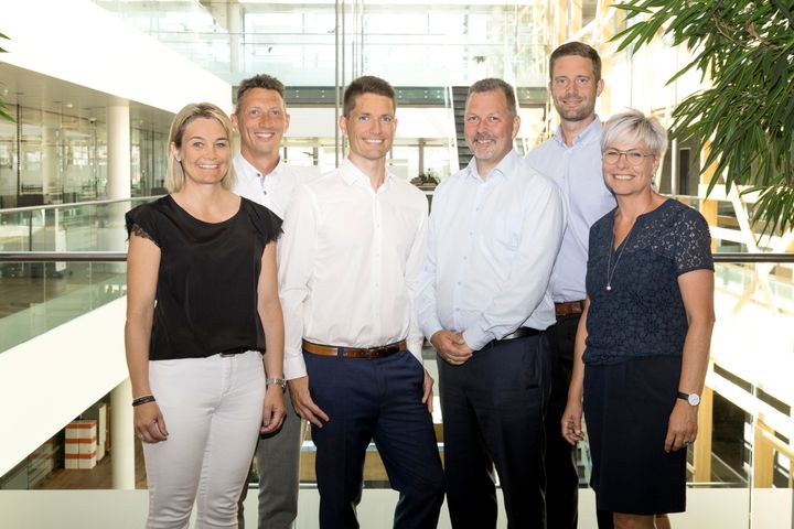 De seks medarbejdere i Sparekassen Kronjyllands Aalborg afdeling er startet i Randers. Snart er dog klar med lokaler i Aalborg - i første omgang på et hotel.