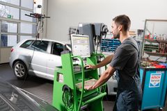 Bosch Car Service har udviklet systemet over en længere periode, og det har krævet en del arbejde af kædens 100 værksteder i Danmark, der har fodret systemet med en masse prisdata på de forskellige biltyper. Foto: PR.