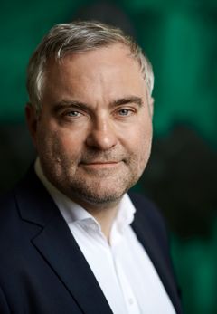 Claus Christian Jensen, 49, er ansat som ny branchechef for Gulvbranchen i Dansk Byggeri. Foto: Ricky John Molloy.
